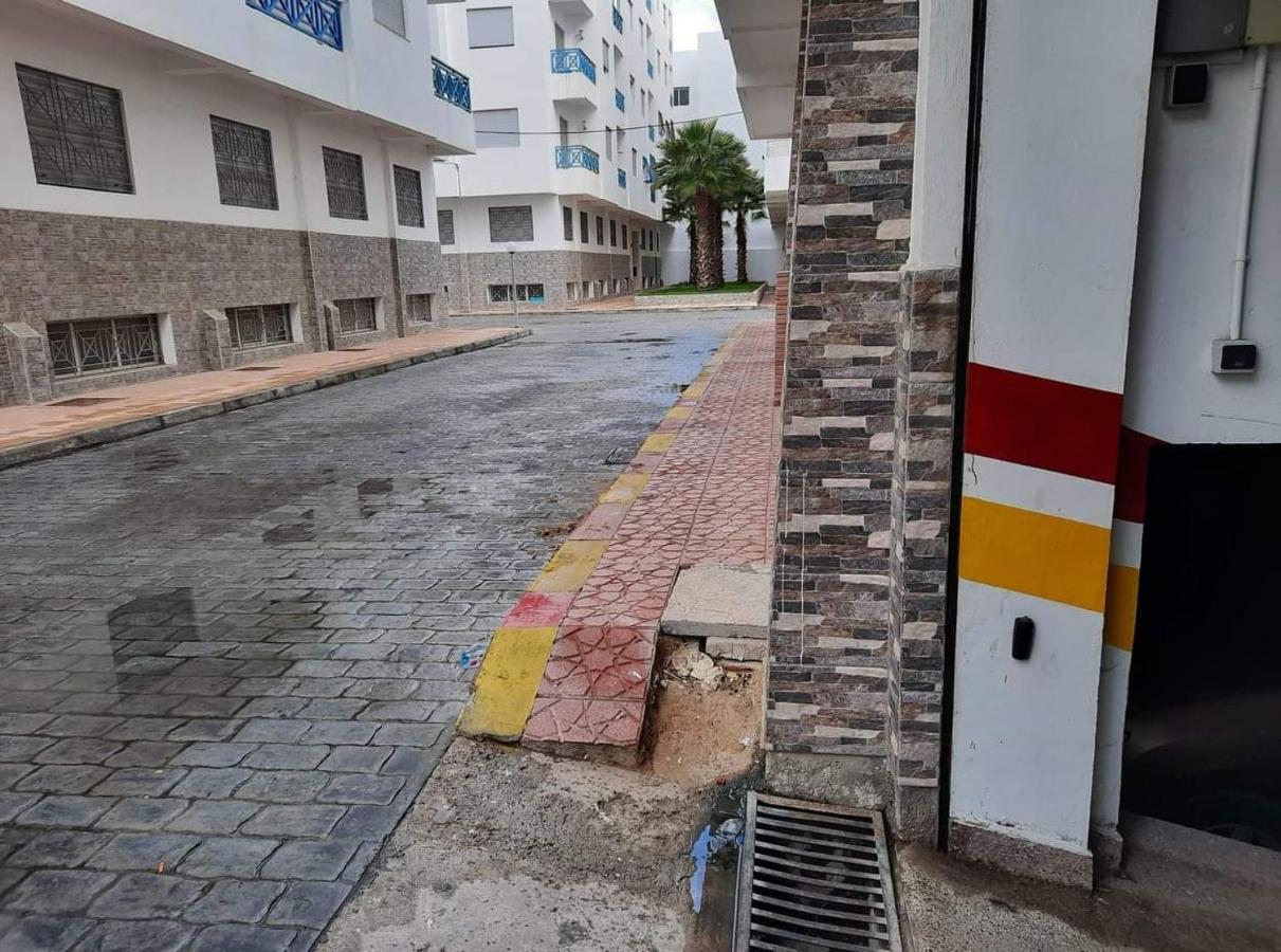 Apartamento studio de luxe meublé avec Parking Martil Exterior foto